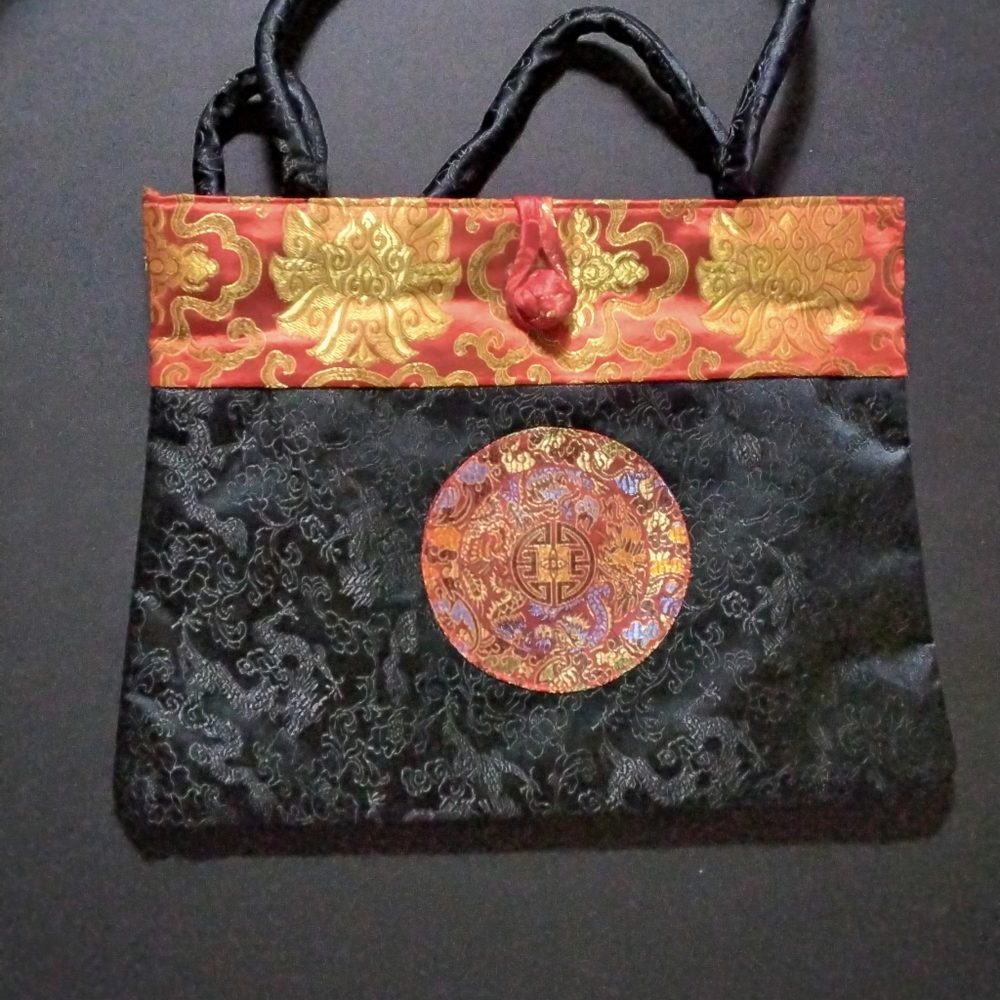 Handbag